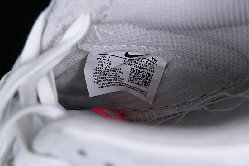All categories Nk SB Dunk series Nk SB Dunk Low low-top sneakers Nk SB Dunk Low "520" Valentine's Day limited SB low-top sports and leisure sneakers FN3451-161